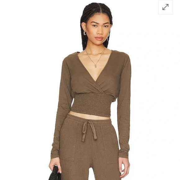 Bobi Dragonfruit Smocked Waist Cotton Long Sleeve Crop Top, Women’s Size XS - Picture 5 of 7